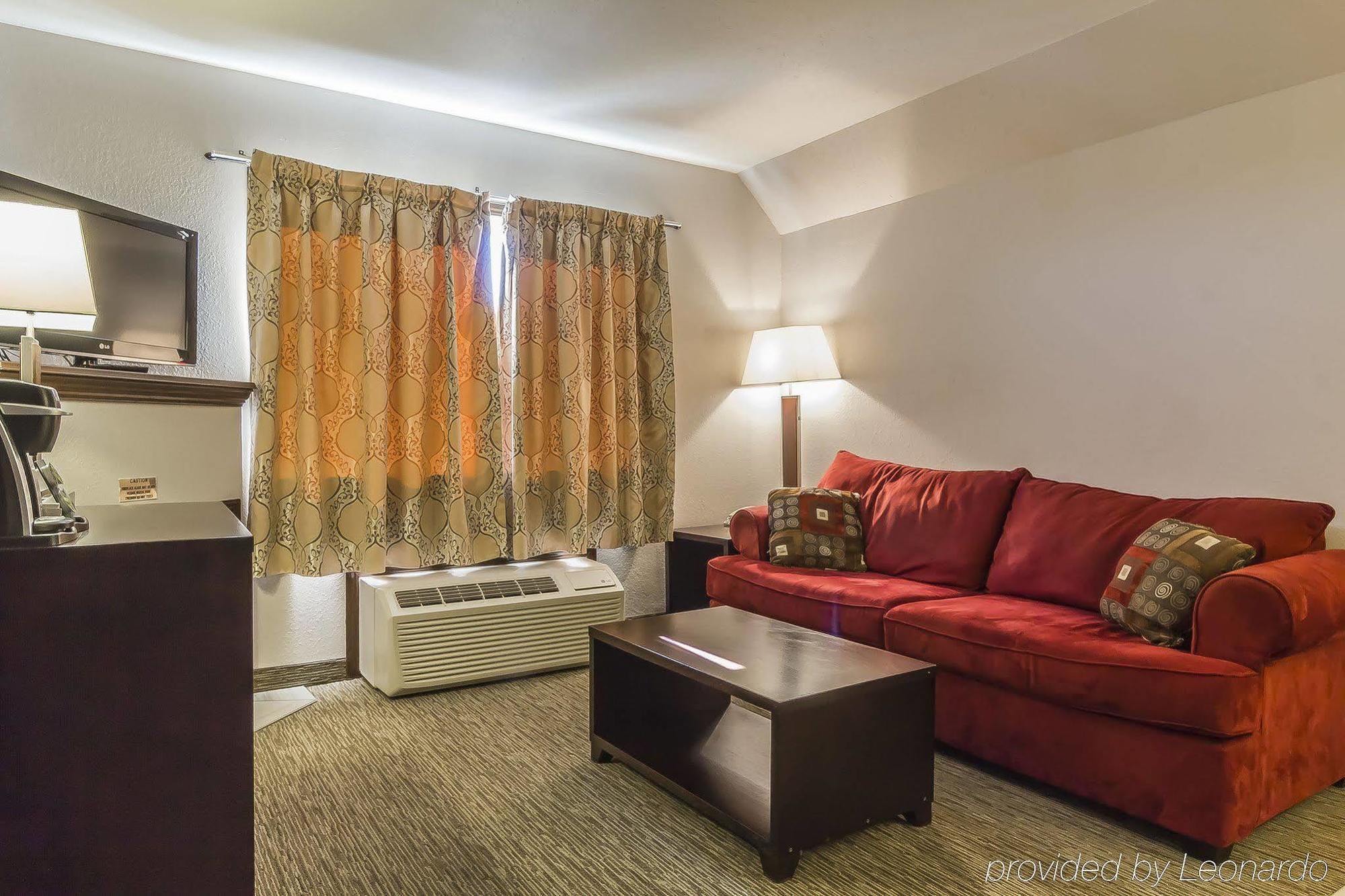 Comfort Inn & Suites Yorkton Bagian luar foto